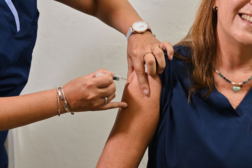 Santa Fe inicia la campaña de vacunación antigripal